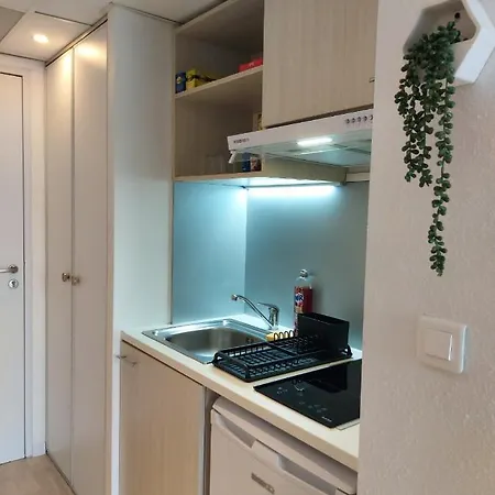 L'ethnik--studio Confort--clim--parking--wifi * Лурд