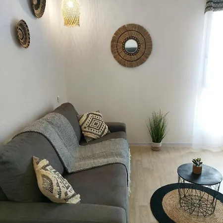 Апартаменты L'ethnik--studio Confort--clim--parking--wifi Лурд